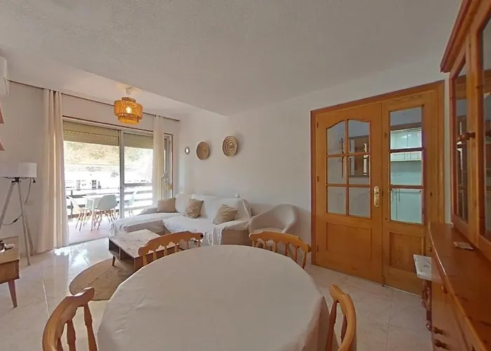 Acogedor En La Carihuela Con Plaza De Garaje Garantizada! Sol Montemar * Torremolinos