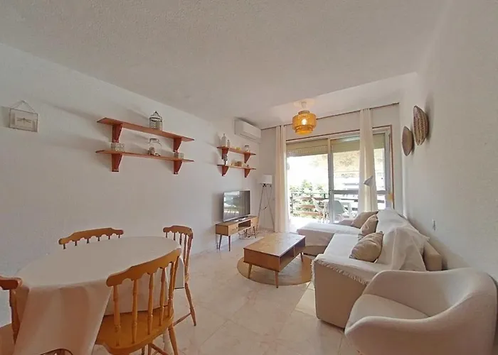 Appartement Acogedor En La Carihuela Con Plaza De Garaje Garantizada! Sol Montemar Torremolinos